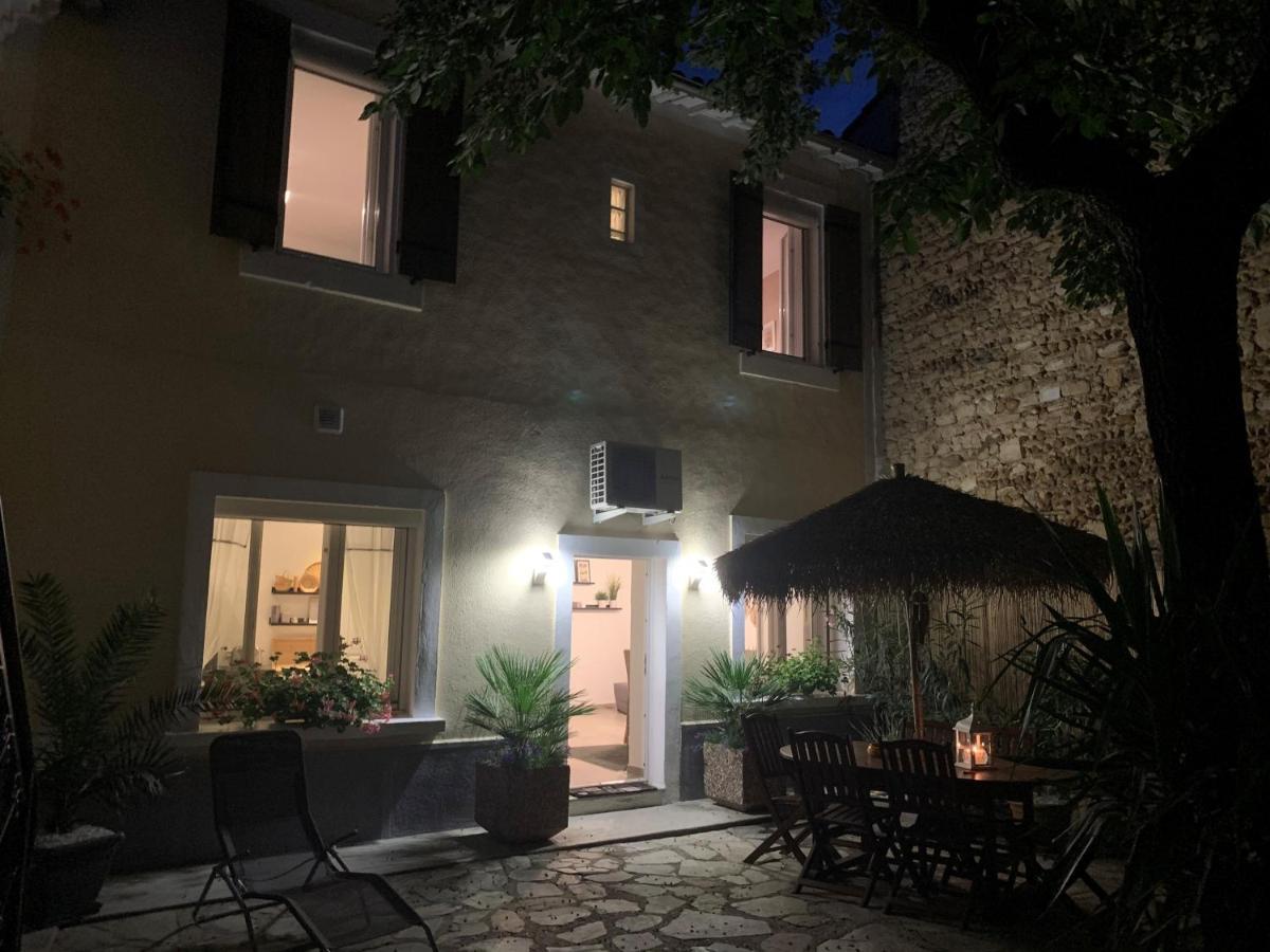 Solimany Saint-Gilles  Εξωτερικό φωτογραφία